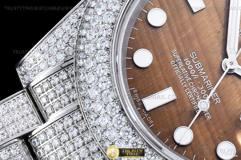 0704 ROLSUB0477B – Submariner 904 Dia Dia Dia OTE JVS A Vibrant 1057